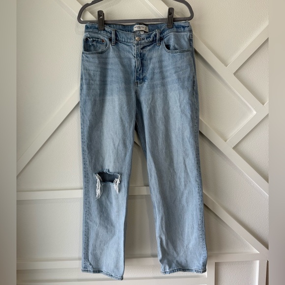 Abercrombie & Fitch Denim - Abercrombie & Fitch Curve Love  Low Rise Baggy Jean size 30/10R